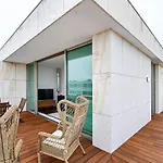 Leca Front Luxury Penthouse