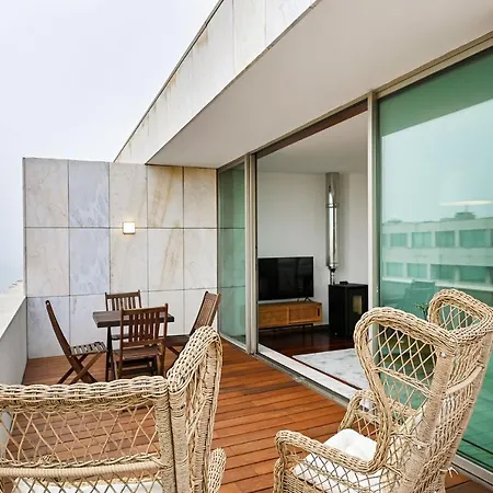 Luxury Oceanfront Penthouse In Leca Da Palmeira *